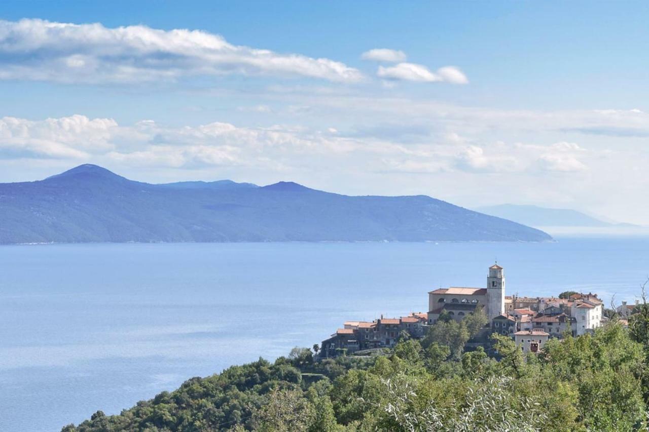 Apartman Persic Mošćenička Draga Buitenkant foto