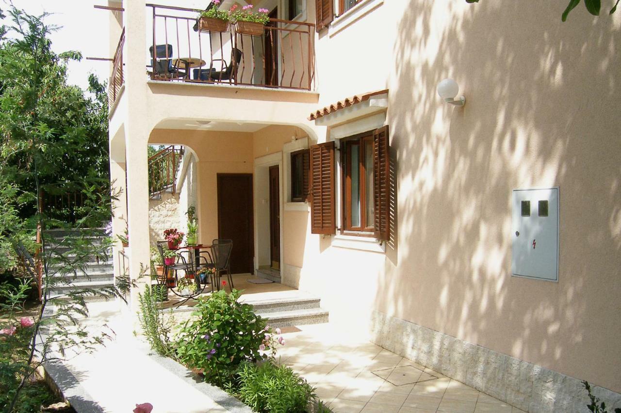 Apartman Persic Mošćenička Draga Buitenkant foto